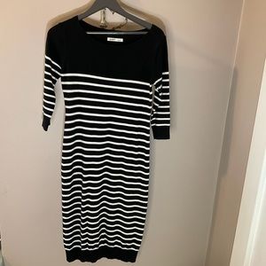Old Navy Black & White Striped Sweater Dress Small